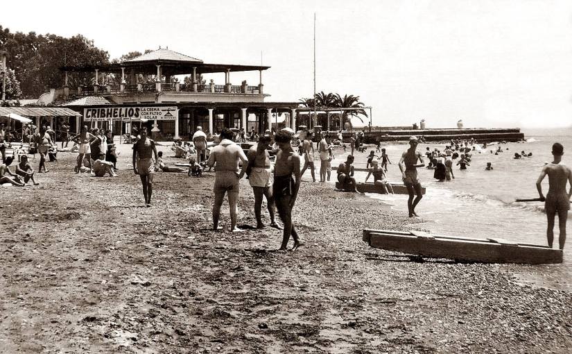 Precedentes del surf: artefactos previos al arte de montar las&nbsp;olas